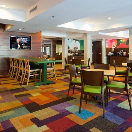 Fairfield Inn & Suites By Marriott Charleston North/Ashley Phosphate Север Чарлстон Экстерьер фото