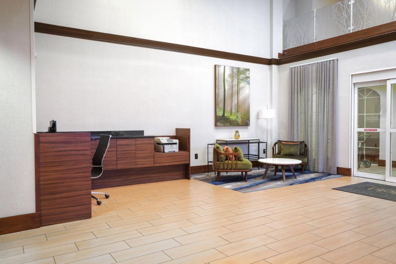 Fairfield Inn & Suites By Marriott Charleston North/Ashley Phosphate Север Чарлстон Экстерьер фото