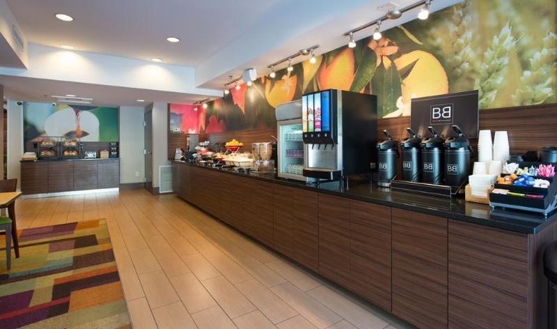 Fairfield Inn & Suites By Marriott Charleston North/Ashley Phosphate Север Чарлстон Экстерьер фото