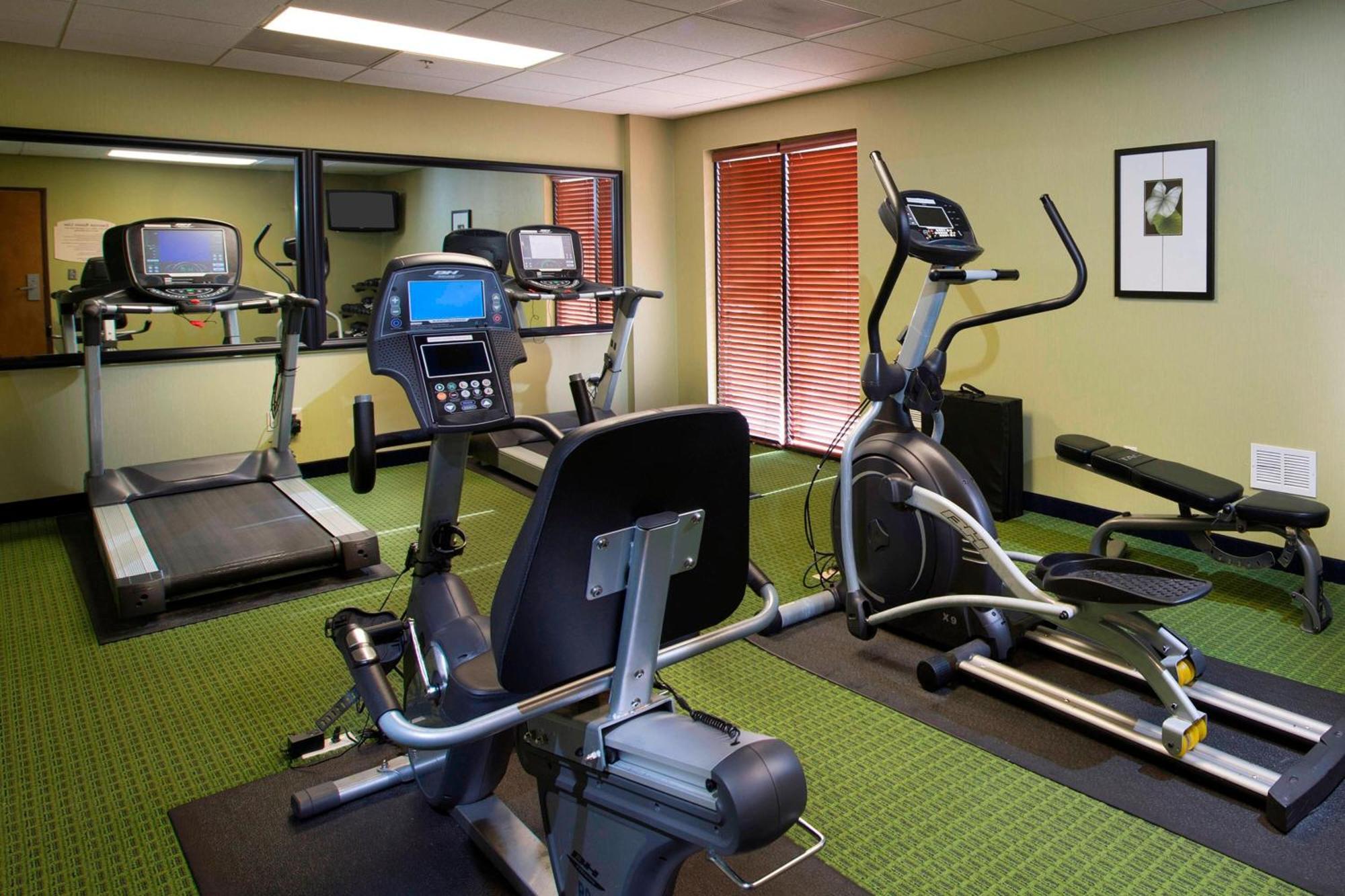 Fairfield Inn & Suites By Marriott Charleston North/Ashley Phosphate Север Чарлстон Экстерьер фото